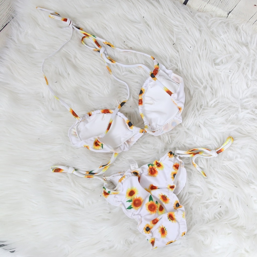 LASTSexy triangle bikini set floral print swimsuit - Picture 4 of 4